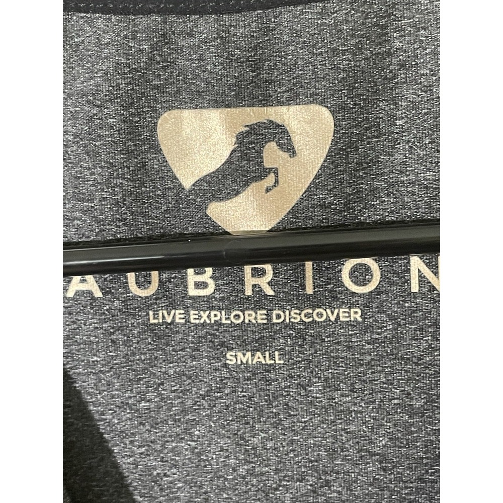 Aubrion Women's Small Charcoal Gray Cap Sleeve Tech Tshirt Outdoors Workout EUC - Picture 7 of 8